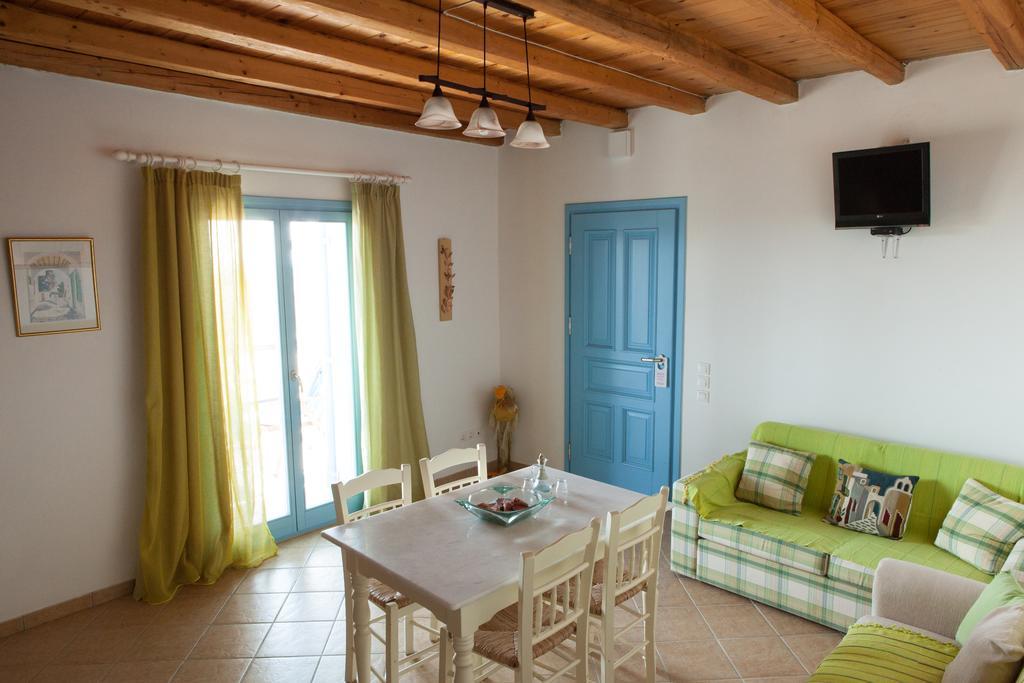 Ergina Summer Resort Αντίπαρος Δωμάτιο φωτογραφία